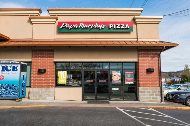 Exterior of a Papa Murphy's Take and Bake pizza store
